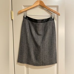 Banana Republic Wool Blend Houndstooth Skirt